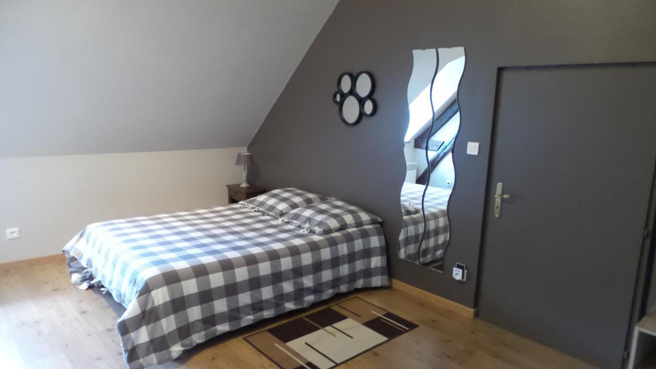 Bed and Breakfast La Petite Noue Vignoux-sous-les-Aix Exterior foto